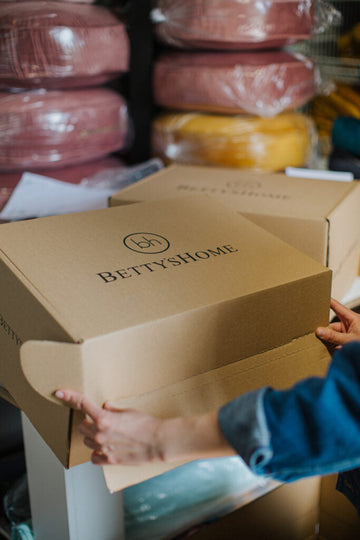 7 Reasons to Choose Handmade Over Mass-Produced